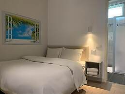 Bluewater Hotel Taoyuan