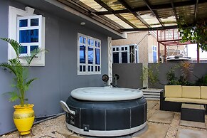 EmpireLux Middle Floor