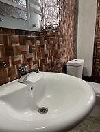 EmpireLux Middle Floor