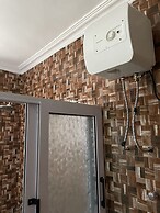 EmpireLux Middle Floor