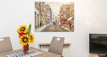 Thomas Street Apartments