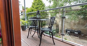 Thomas Street Apartments