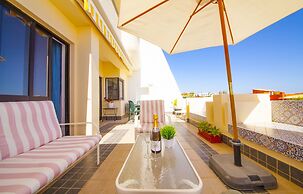 A08 - Magnólia Sea View Apartment by DreamAlgarve