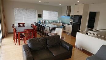 Paradise Escapes - 001