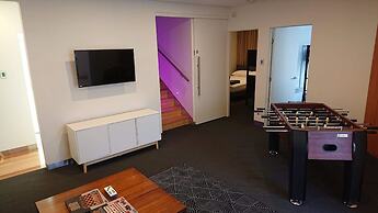 Paradise Escapes - 001