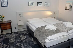 Hotel Fleur de Lis