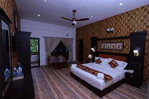 Periyarmountainpalace