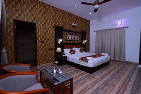 Periyarmountainpalace