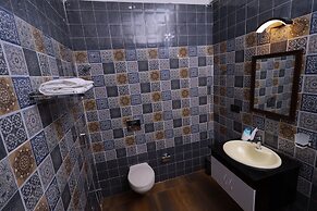 Periyarmountainpalace