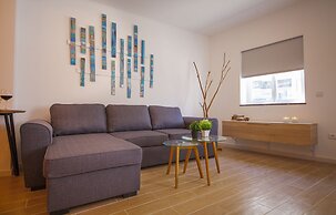 A30 - Tamar Ground- Floor Flat by DreamAlgarve