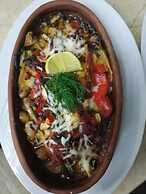 Beyaz Ev Butik Otel Masukiye