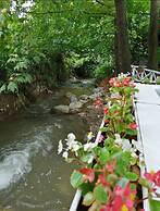 Beyaz Ev Butik Otel Masukiye