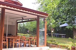 Beyaz Ev Butik Otel Masukiye