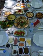 Beyaz Ev Butik Otel Masukiye