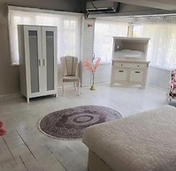 Beyaz Ev Butik Otel Masukiye