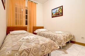 Montesan Apartments