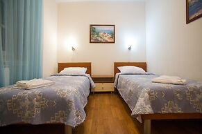 Montesan Apartments