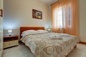 Montesan Apartments