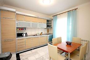 Montesan Apartments