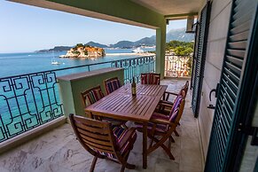 Montesan Apartments