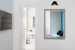 A World Aparts - 87 Boschetto