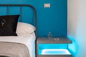 A World Aparts - 87 Boschetto