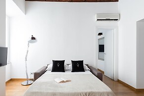 A World Aparts - 87 Boschetto