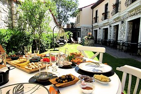 Pintura Urla Butik Otel & Sanat Galerisi