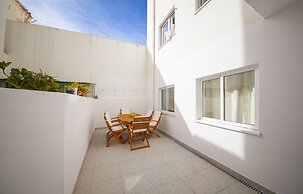 C10 - Lagos Center Apartment