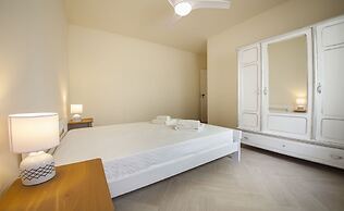 C10 - Lagos Center Apartment