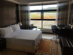 Golden Tulip Agulu Lake Hotel & Resort