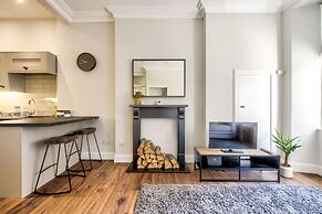 Stylish Modern Apartment Parking