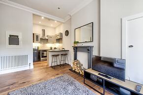 Stylish Modern Apartment Parking