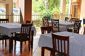 Plaza Magdalena Hotel