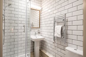 The Ambleside Inn - The Inn Collection Group