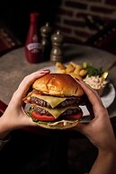 The Ambleside Inn - The Inn Collection Group