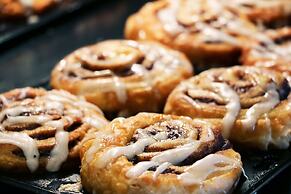 Holiday Inn Express & Suites Plano - The Colony by IHG
