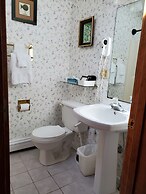 The Rugosa Guest House