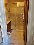 The Rugosa Guest House