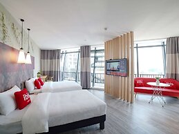 Ibis Chengdu Hi-Tech Zone Longhu Hotel