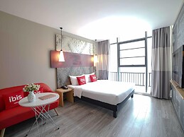 Ibis Chengdu Hi-Tech Zone Longhu Hotel