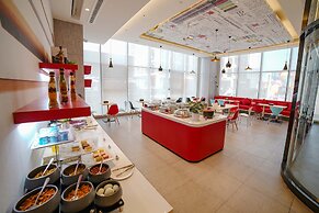 Ibis Chengdu Hi-Tech Zone Longhu Hotel