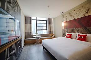 Ibis Chengdu Hi-Tech Zone Longhu Hotel