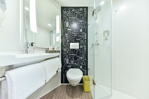 Ibis Guangzhou Pazhou International Exhibition Center Hotel