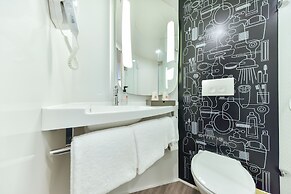 Ibis Guangzhou Pazhou International Exhibition Center Hotel