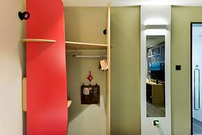 Ibis Guangzhou Pazhou International Exhibition Center Hotel