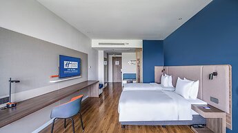Holiday Inn Express Xi'An West, an IHG Hotel