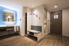 Holiday Inn Express Xi'An West by IHG