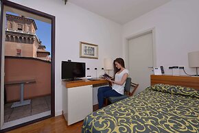 Hotel Ferrara
