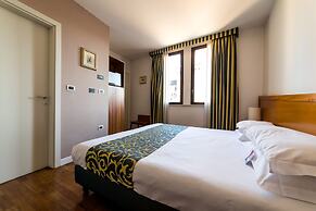 Hotel Ferrara